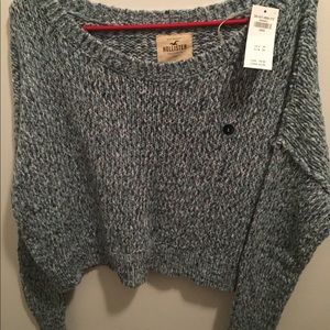 Hollister sweater with tags
